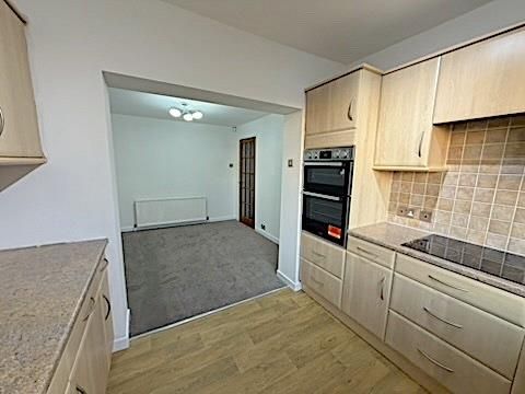 Property photo 3 of 15 Kitchen Diner 2nd.Jpg