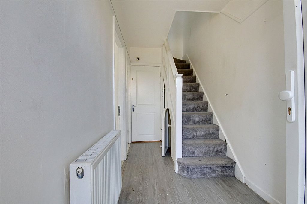 Property photo 3 of 18 Picture No. 16