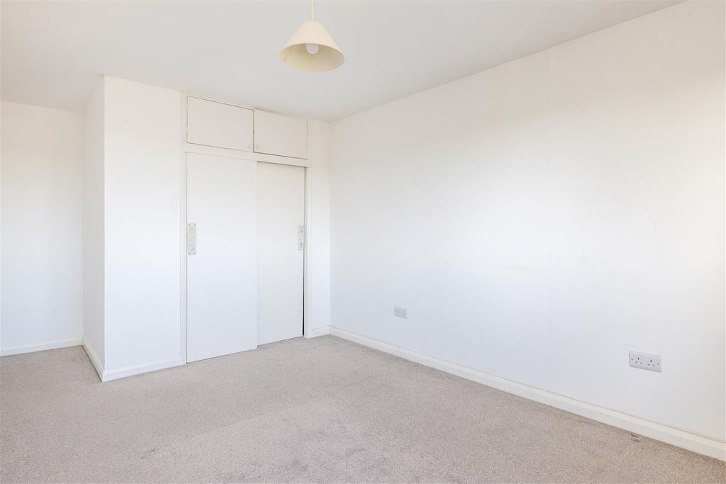 Additional image 9 of 3 bed flat for saleKipling Court, Haywards Heath RH16