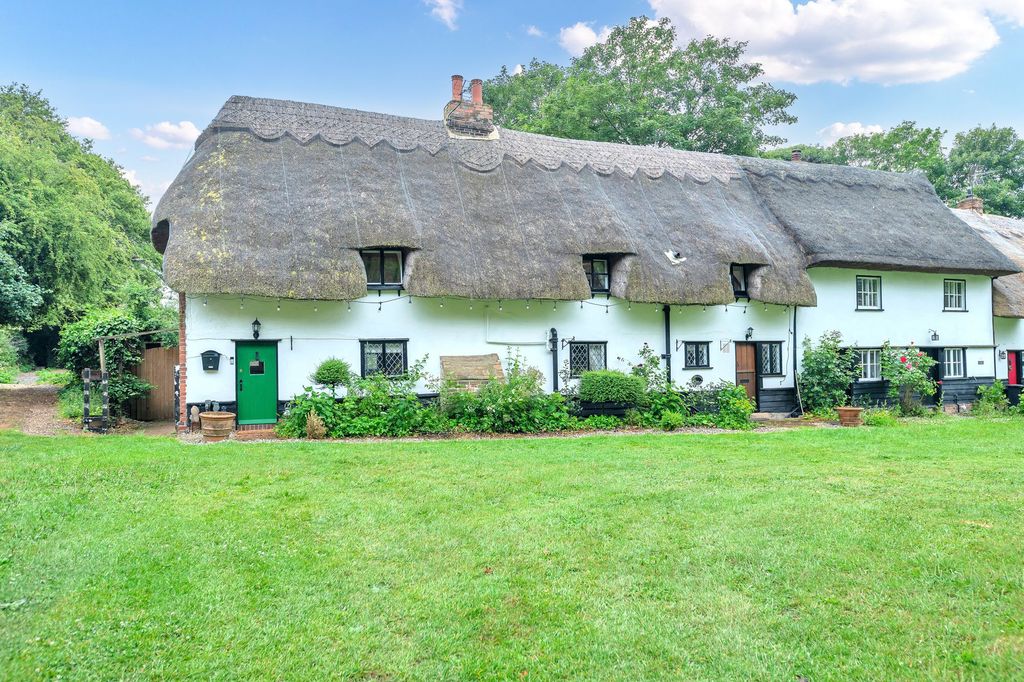 Property photo 1 of 27