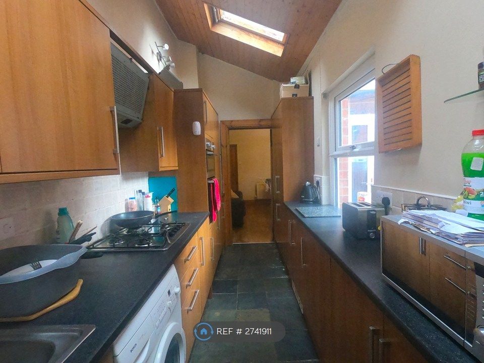 Property photo 3 of 6