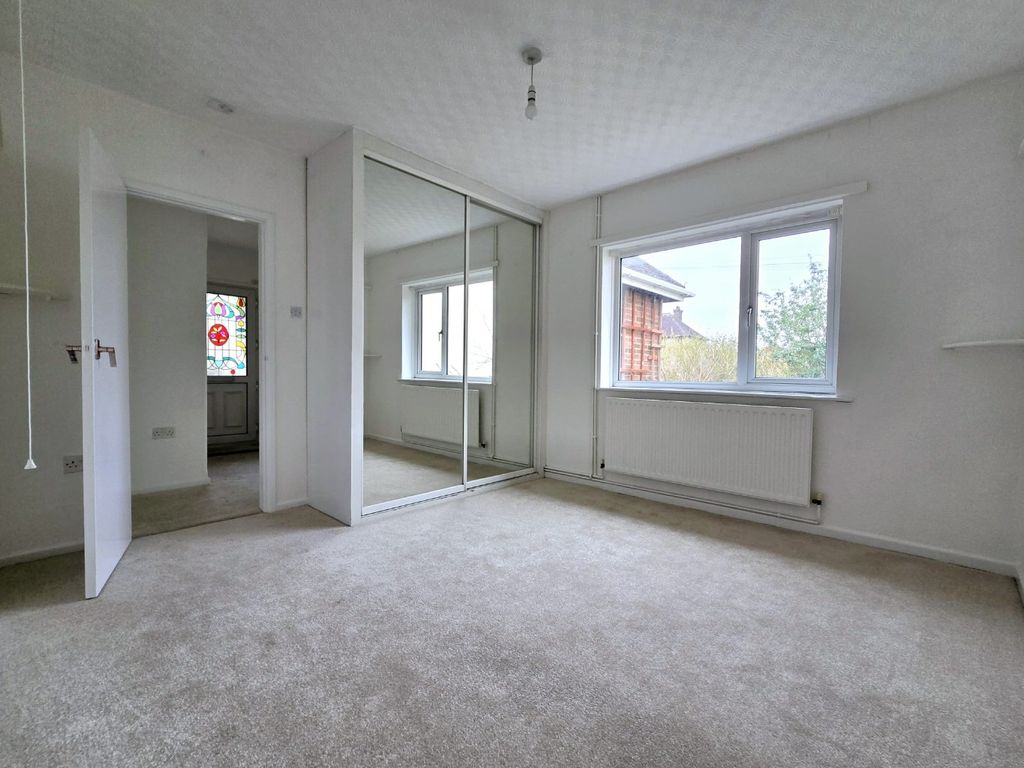 Property photo 1 of 29 4051470