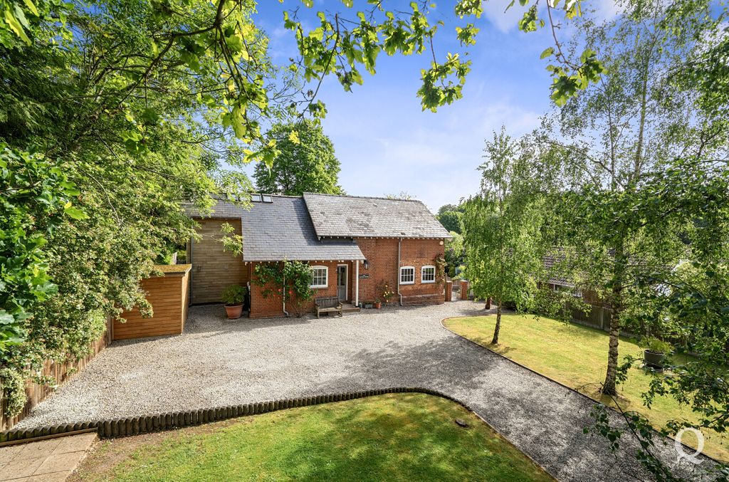 Property photo 1 of 37 4c1Eb416-7Bcb-404...