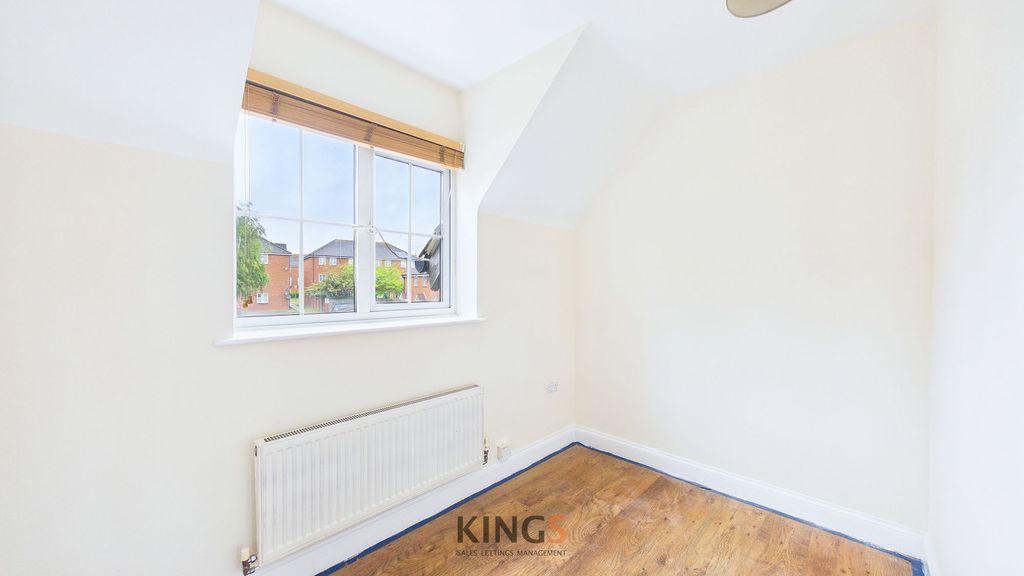 Additional image 9 of 3 bed flat for saleTiger Moth Way, Hatfield AL10