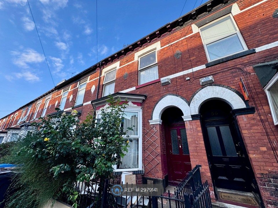 Property photo 1 of 25