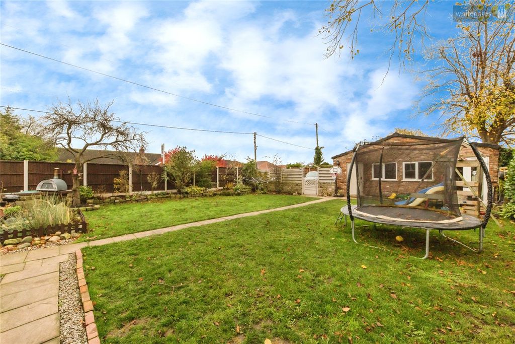 Property photo 2 of 20 Picture No. 13