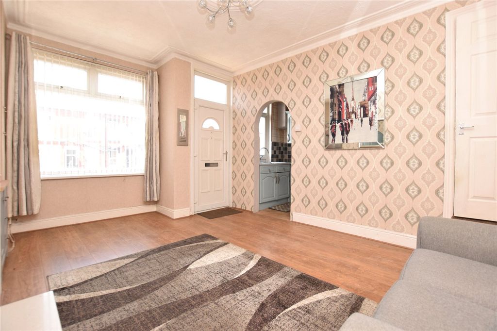 Property photo 3 of 10 Picture No. 20