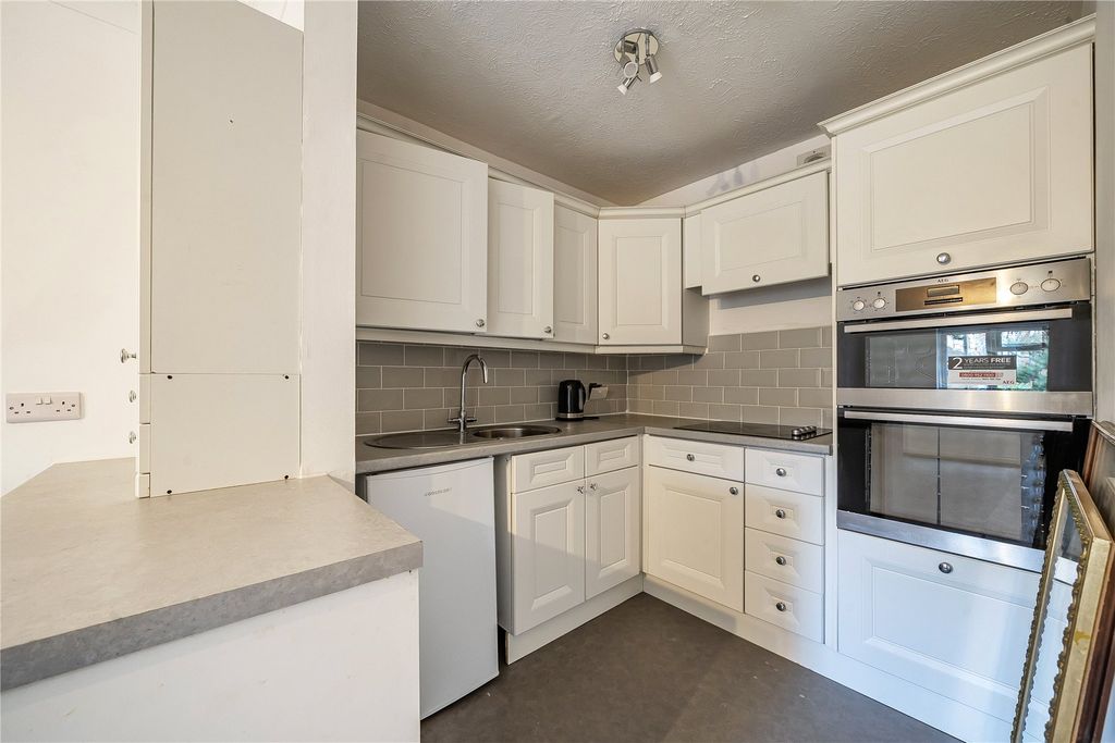 Property photo 3 of 12 Picture No. 05