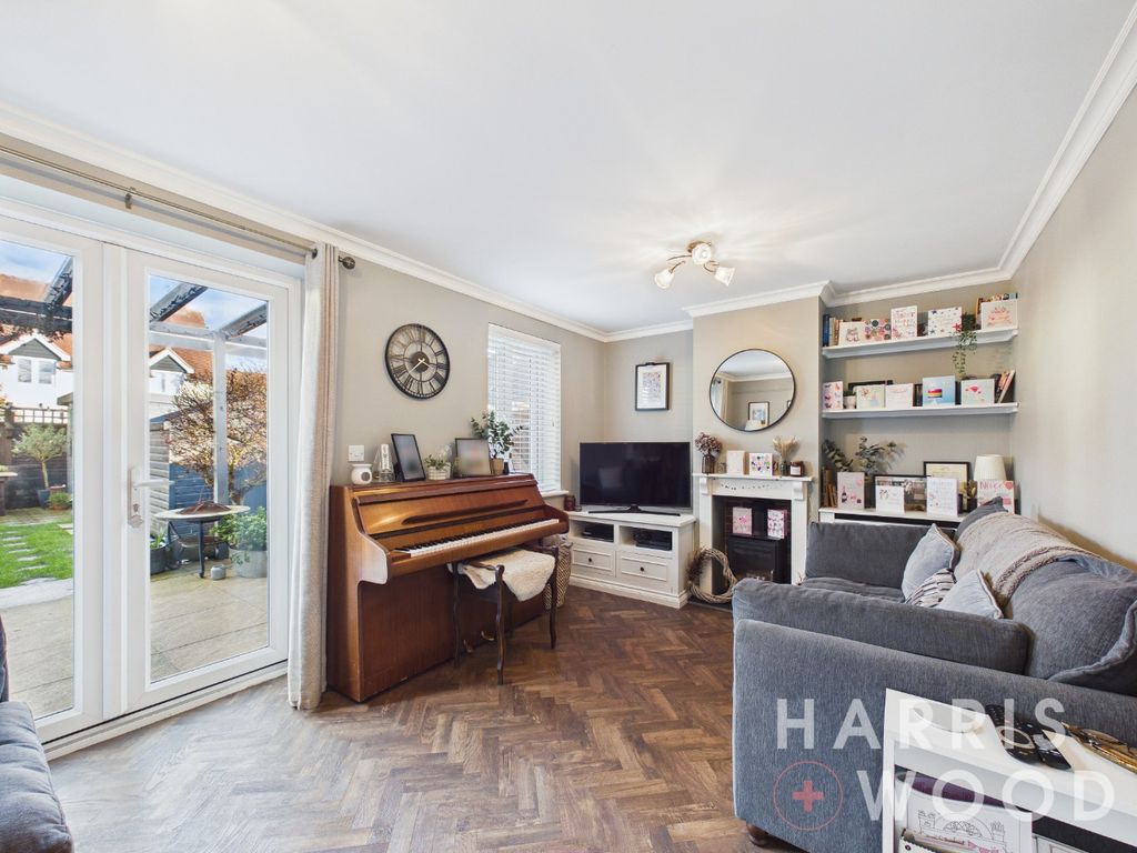 Property photo 3 of 25 4917693