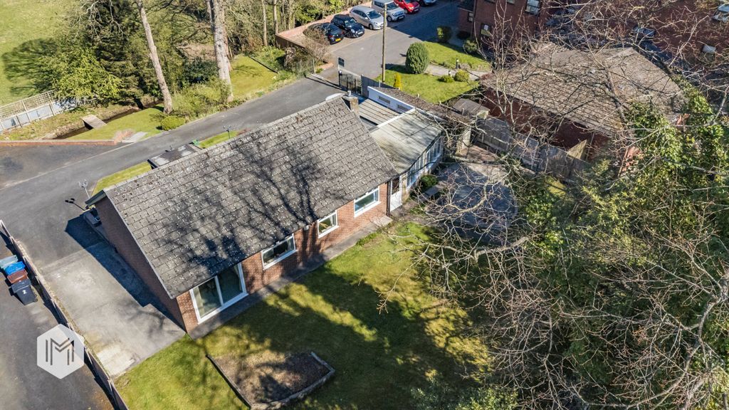 Property photo 1 of 28 Picture No. 24