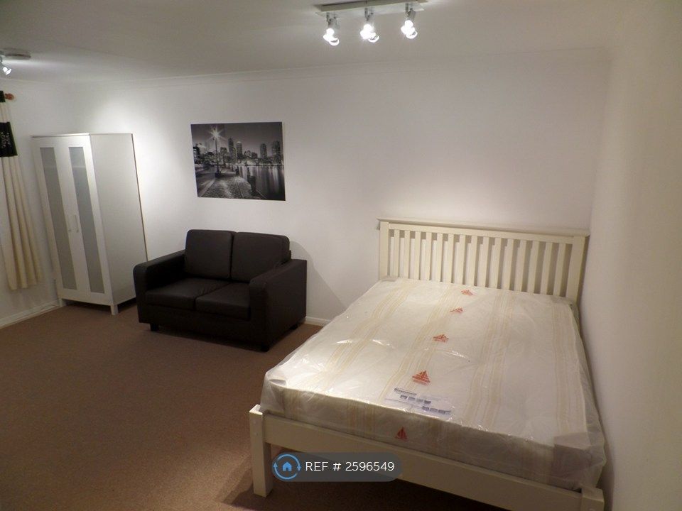 Property photo 3 of 4