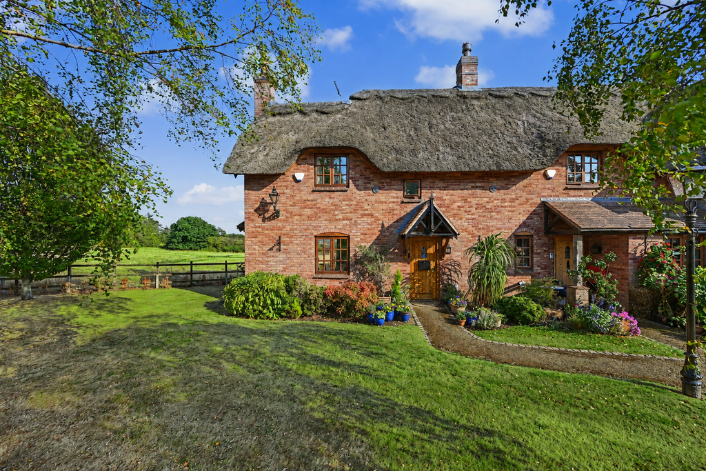 Property photo 1 of 23