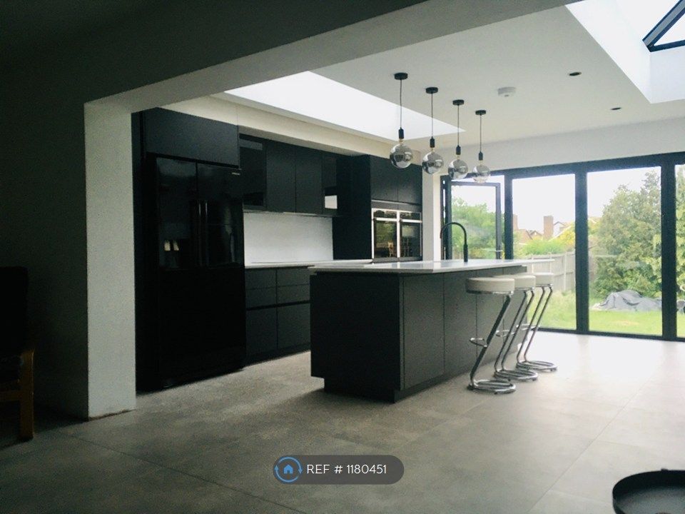 Property photo 1 of 1 Lounge/Kitchen/Dining