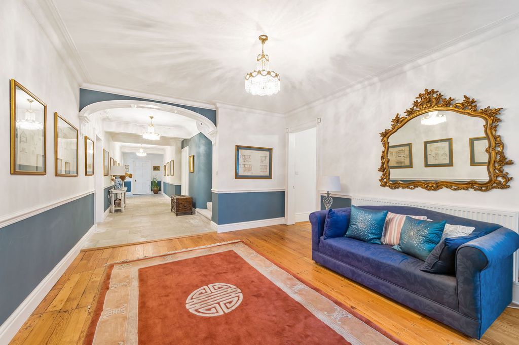 Property photo 2 of 45