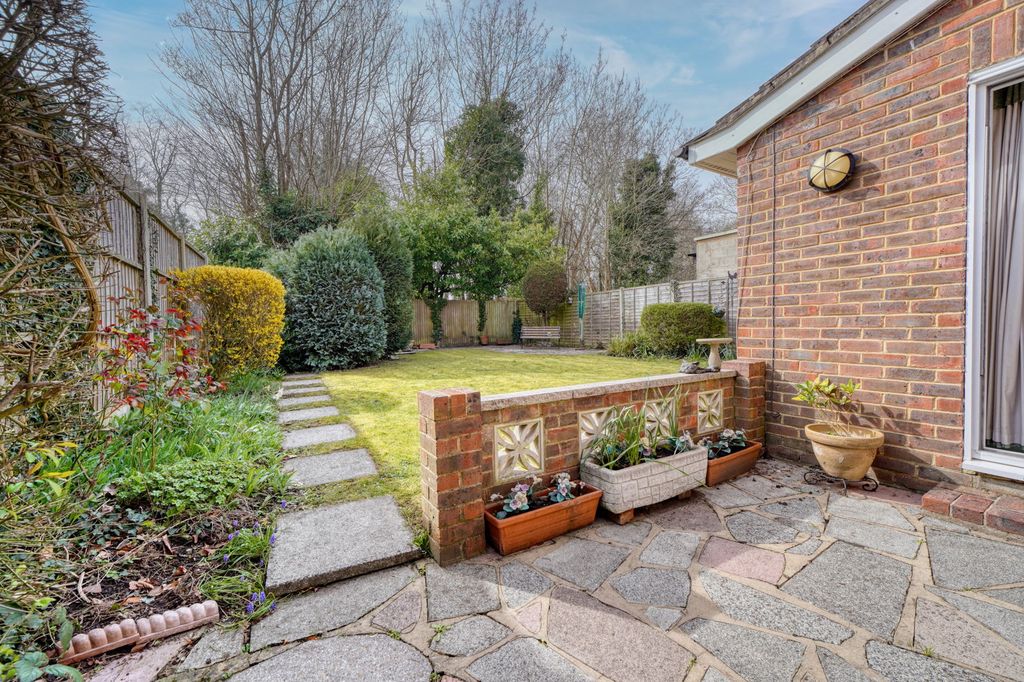 Property photo 3 of 14