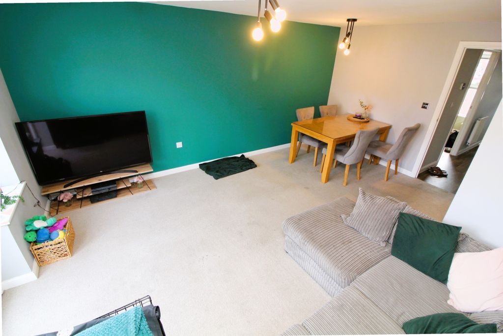 Property photo 2 of 30 Img_6123