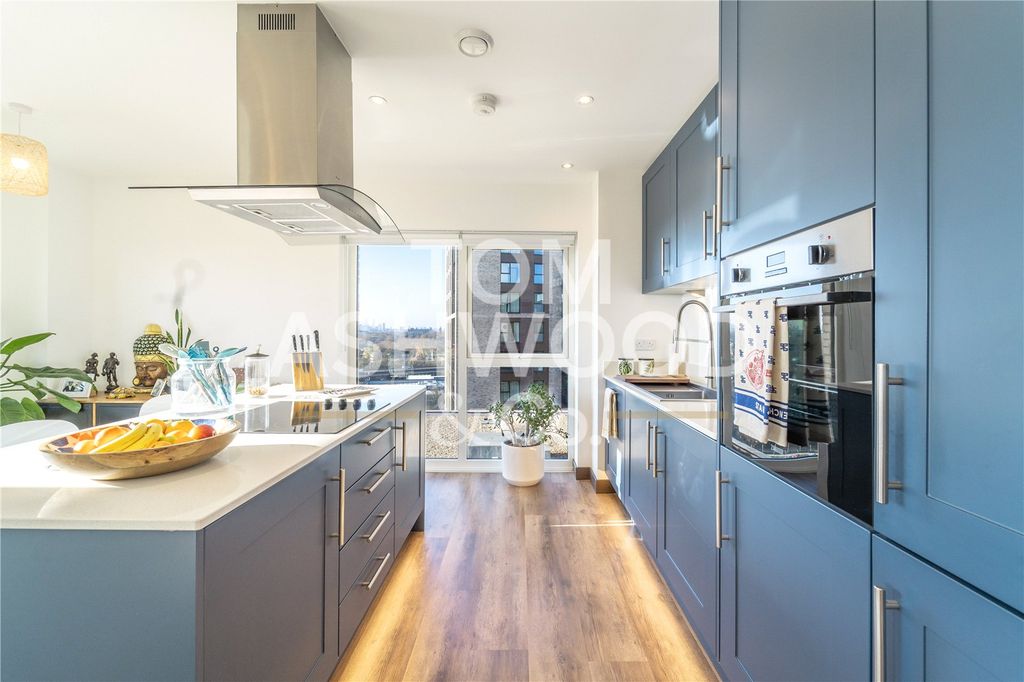 Property photo 2 of 14 Picture No. 06