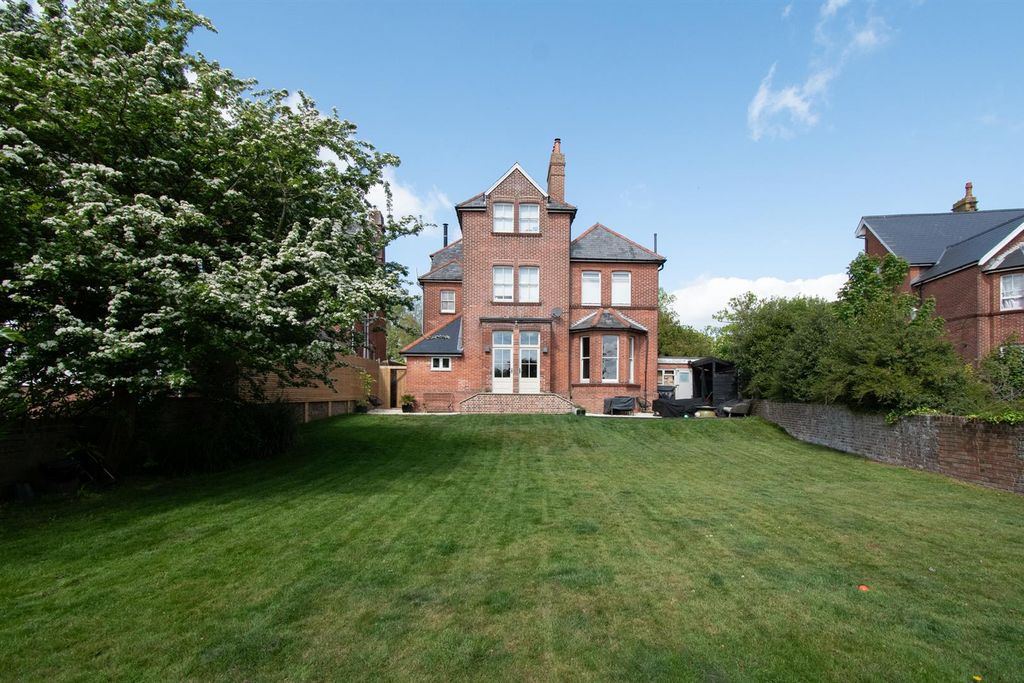 Property photo 1 of 40 Rear Elevation