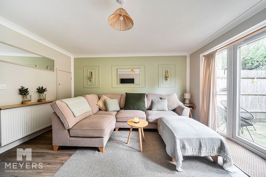 Property photo 1 of 26