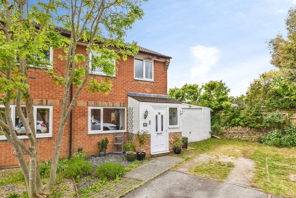 Property photo 1 of 12