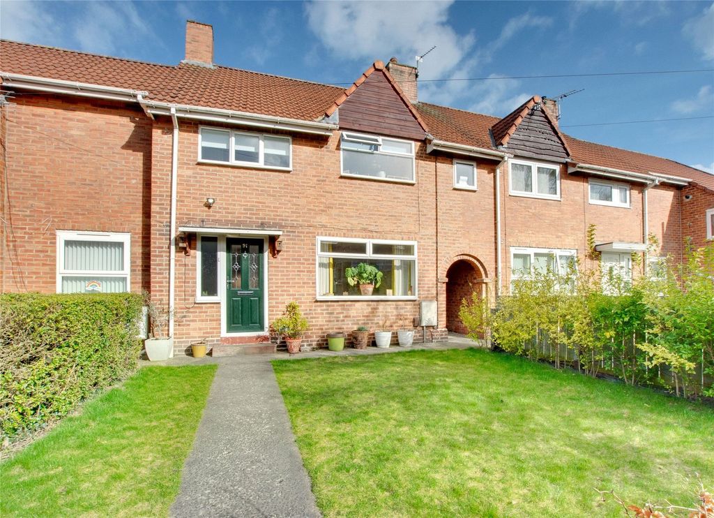 Property photo 1 of 10 External