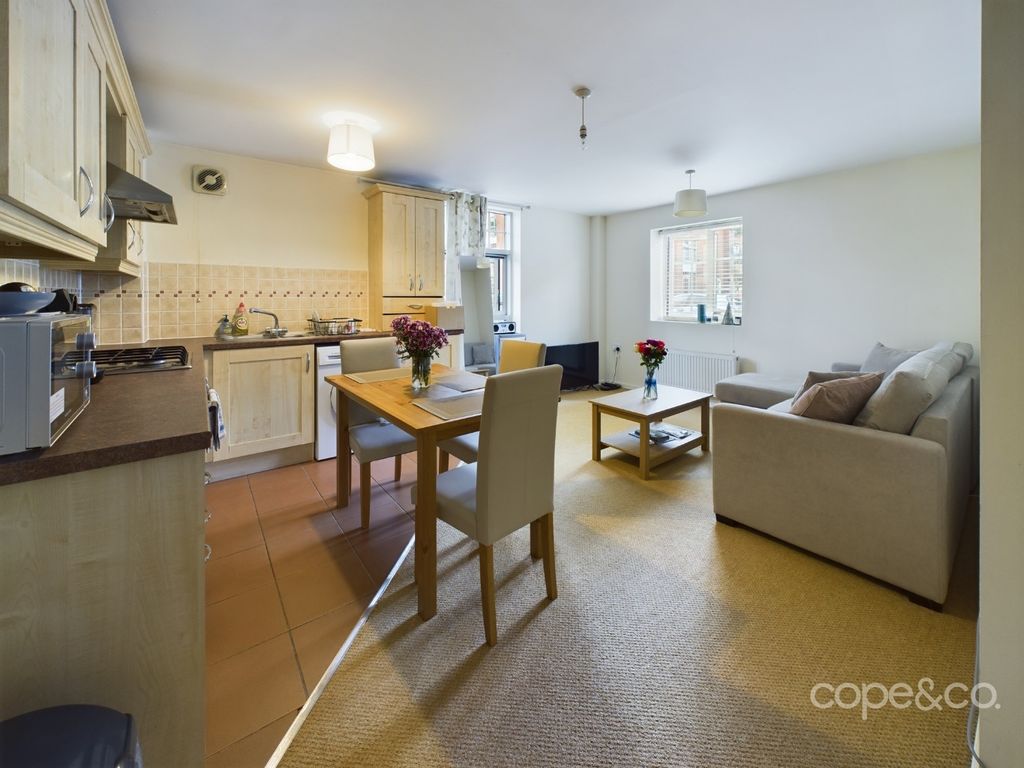 Property photo 2 of 7 3338314