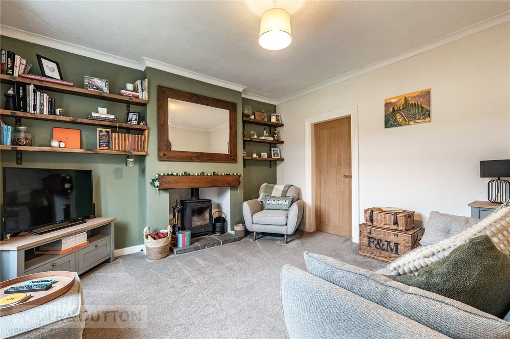 Property photo 2 of 15 Sitting Room