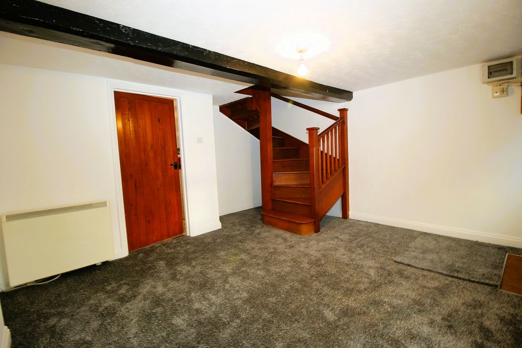 Property photo 3 of 7 Image