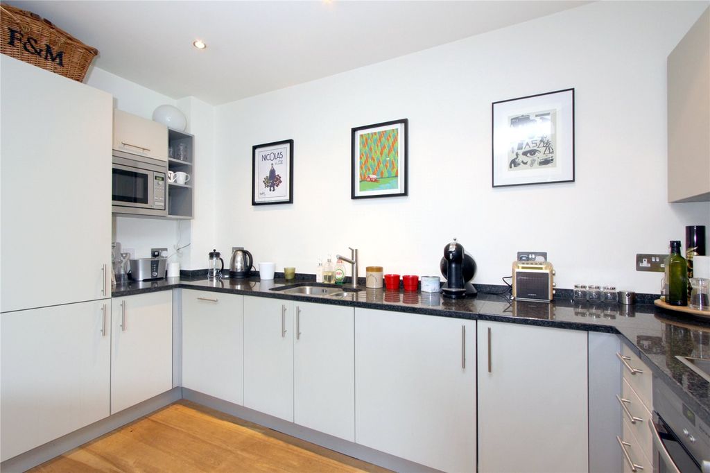 Property photo 2 of 8 Picture No. 02