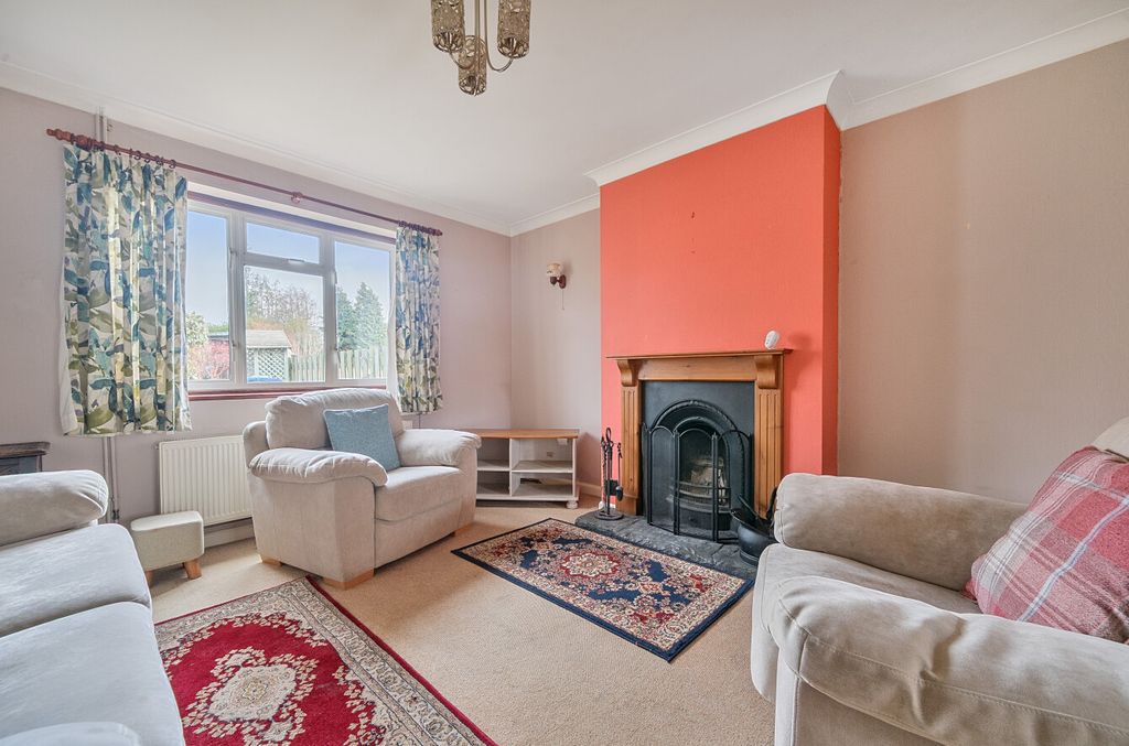 Property photo 2 of 25 1411334-23-698Ca2...