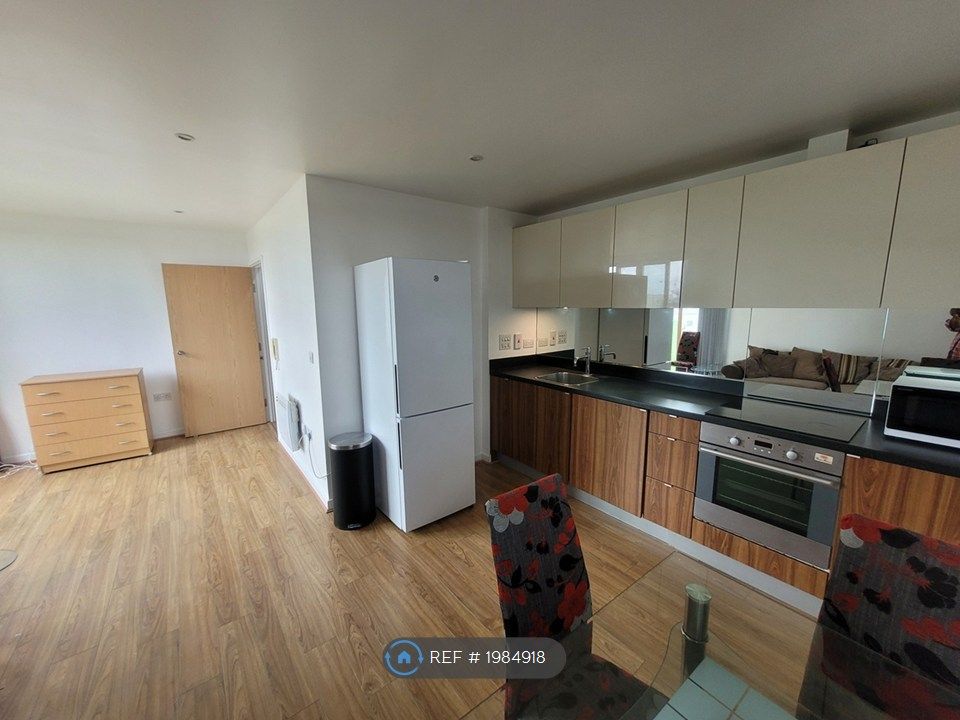 Property photo 3 of 8