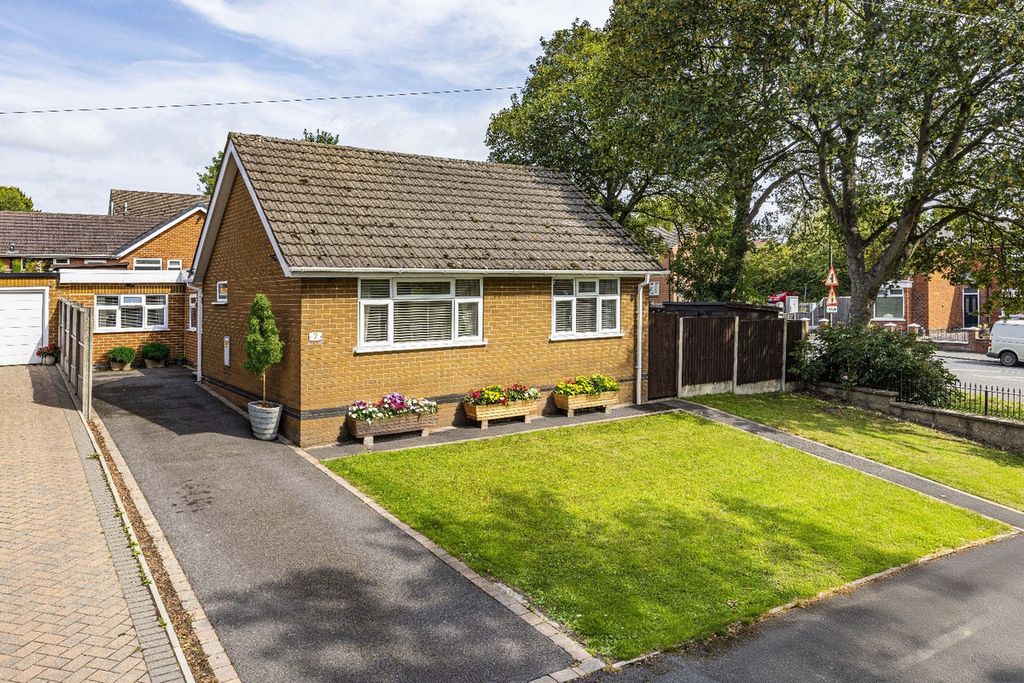 Property photo 2 of 15