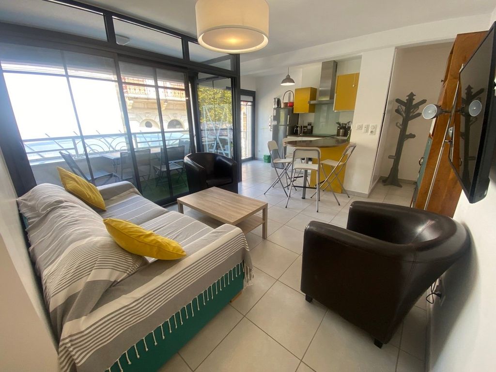 Property photo 1 of 8 Located In The City Center Of Arcachon, On The 1st Floor With Elevator Of A Small, Recent, And Very High-Quality Condominium: Living Room With Kitchenette Opening Onto A Terrace. 2 Bedrooms, 2 Bathrooms, Separate WC. - Cellar And Secure Underground...