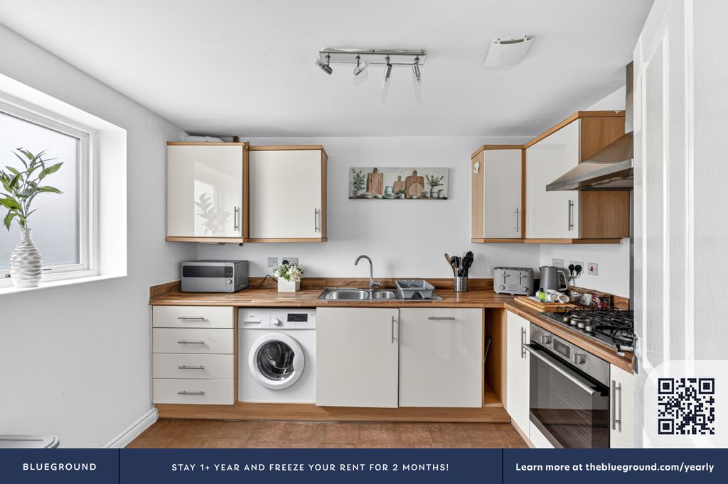 Additional image 17 of 3 bed flat to rentBroughton Civil Parish MK10