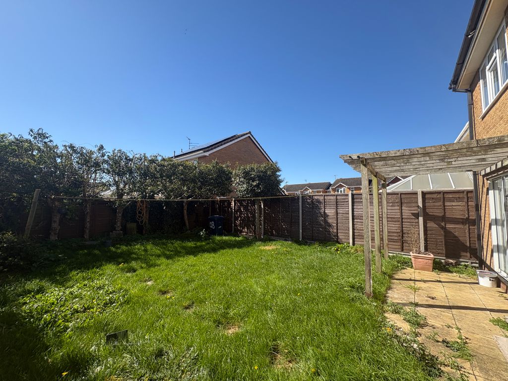 Property photo 2 of 15 Garden