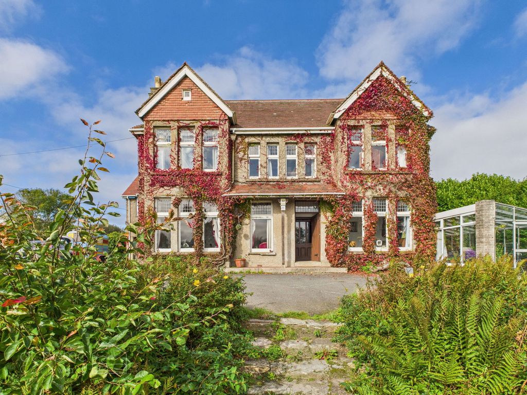 Property photo 1 of 48