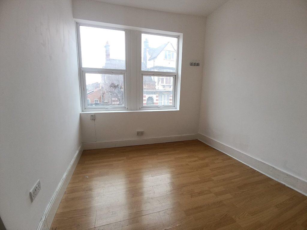 Property photo 2 of 4