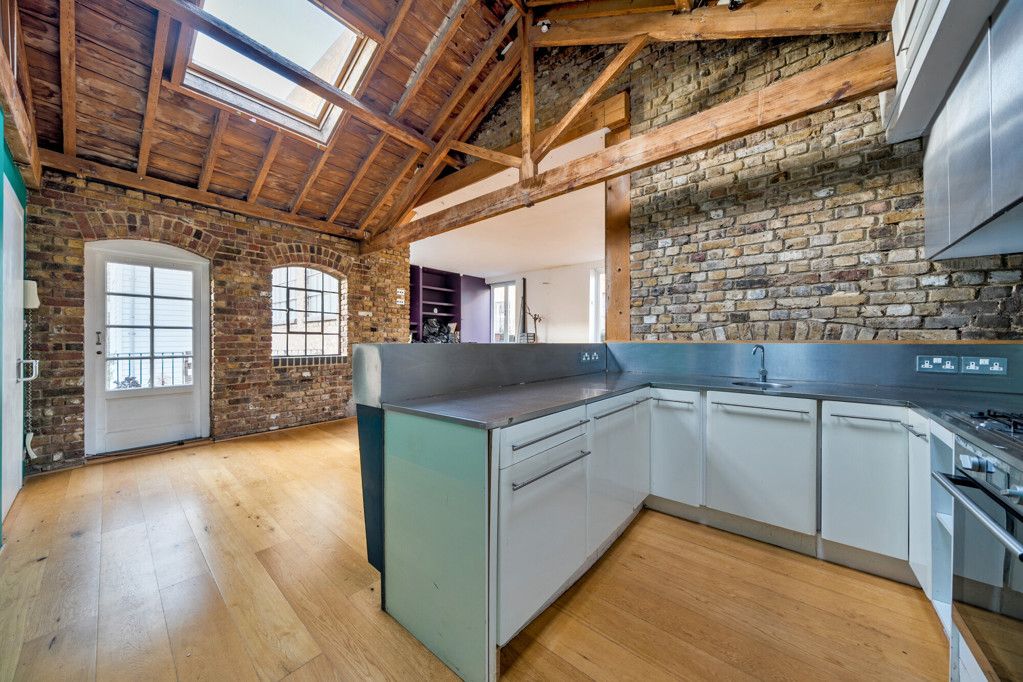 Property photo 1 of 15 Kitchen