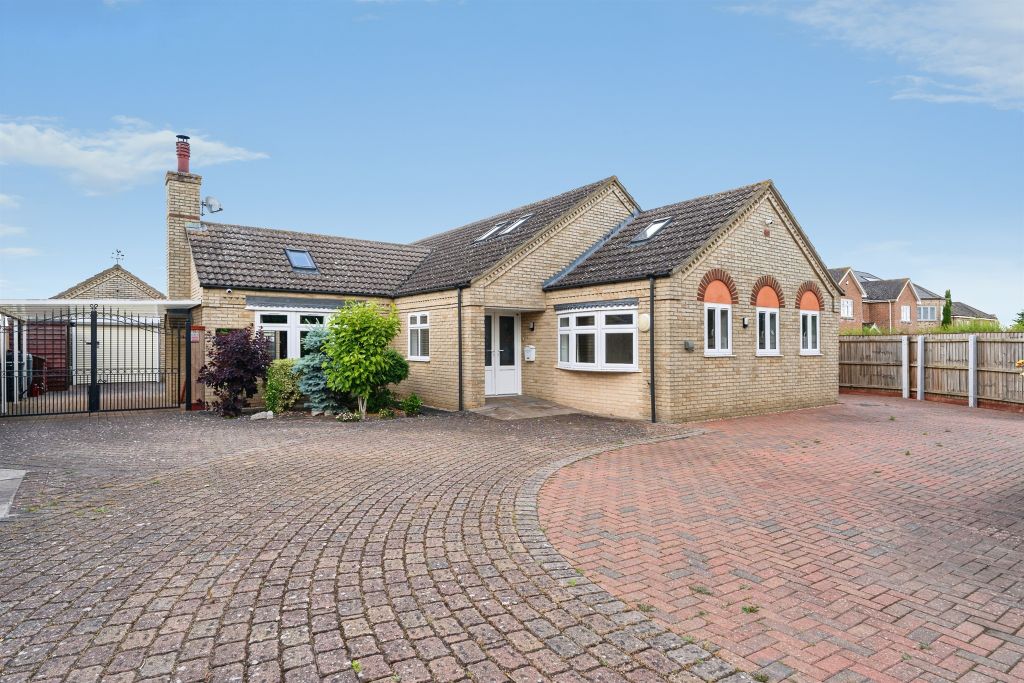 Property photo 1 of 22