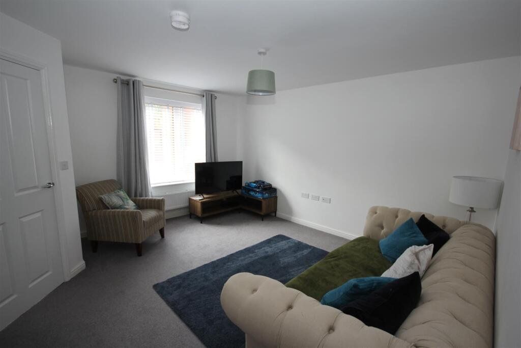 Property photo 3 of 15 Picture No. 04