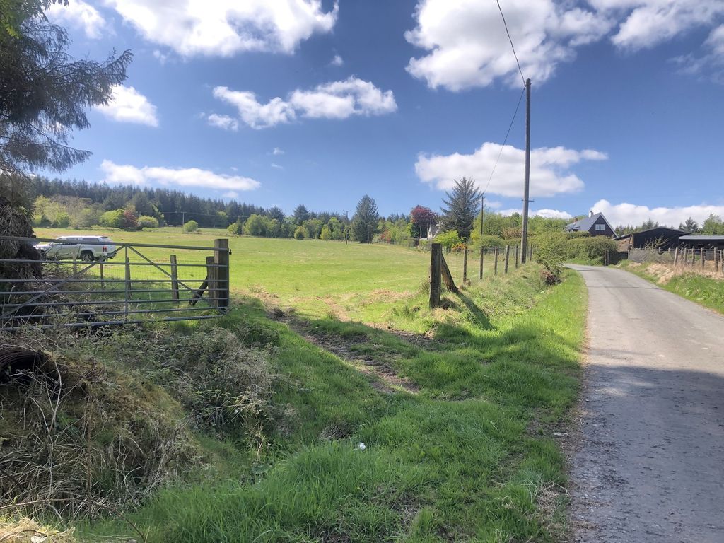 Property photo 2 of 4 Not Specified