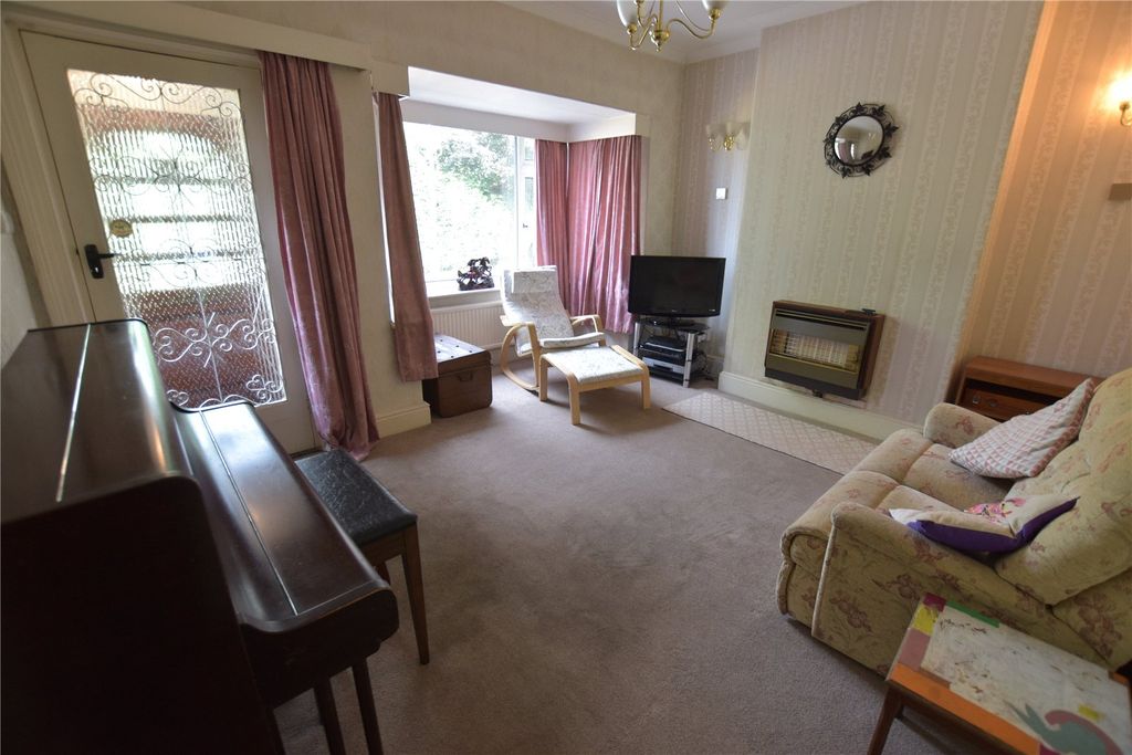 Property photo 2 of 14 Picture No. 02