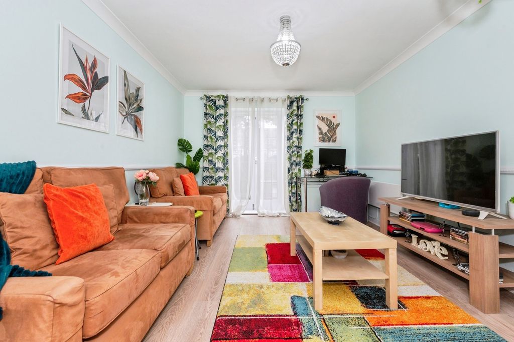 Property photo 1 of 13 Pbox-Img.Jpg