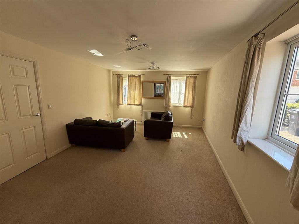 Property photo 3 of 8 Img_8168.Jpg