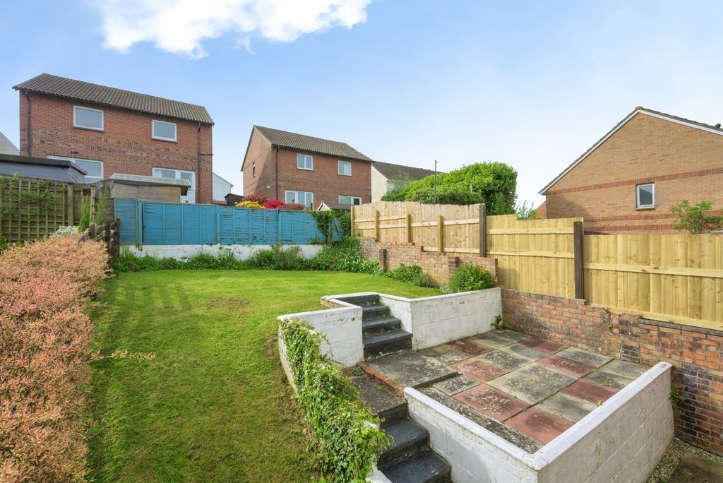 Property photo 3 of 15 Pbox-Img.Jpg