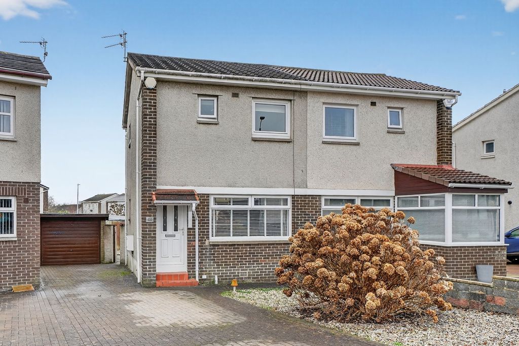 Property photo 1 of 23