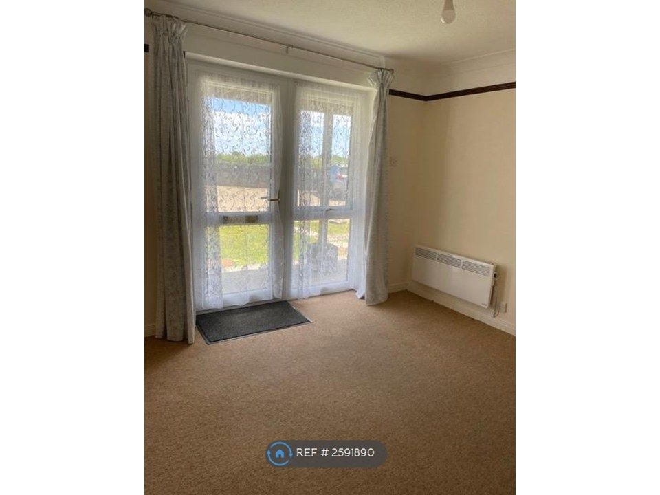 Property photo 2 of 4