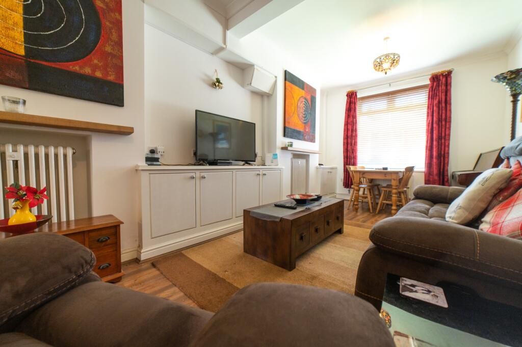 Property photo 2 of 13