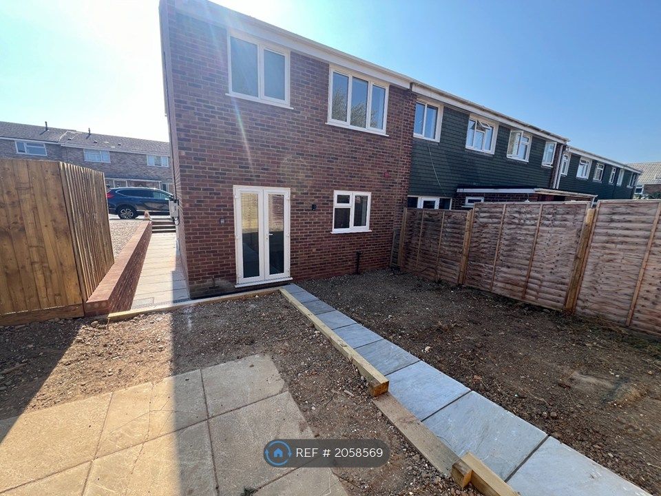Property photo 2 of 7