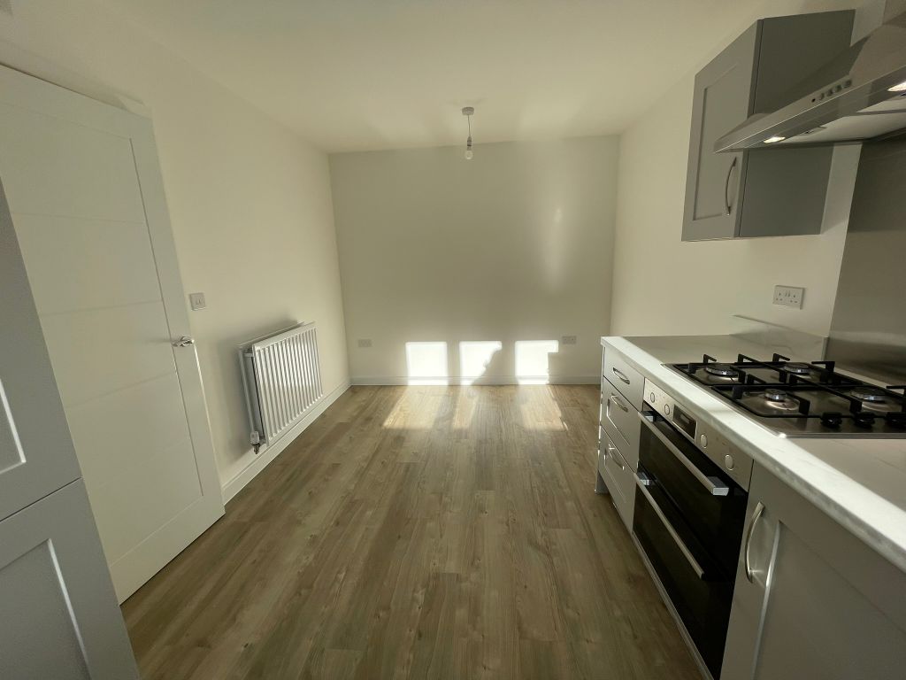 Property photo 3 of 11 Img_6152